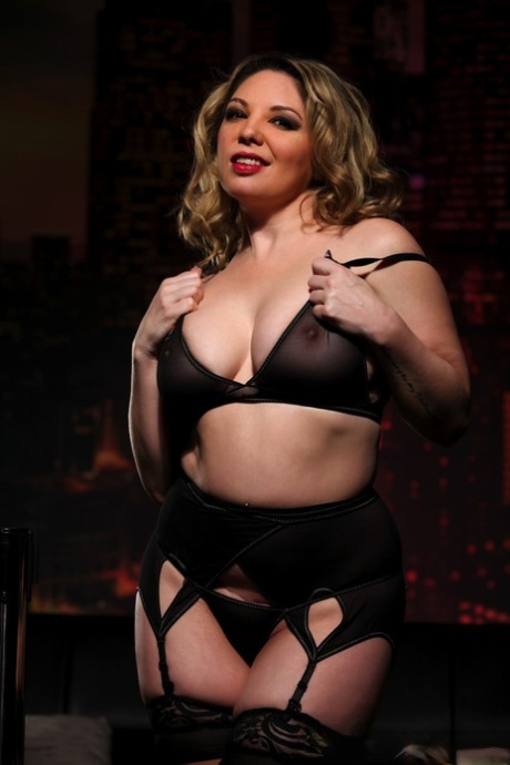 Kiki Daire exclusive actress photo