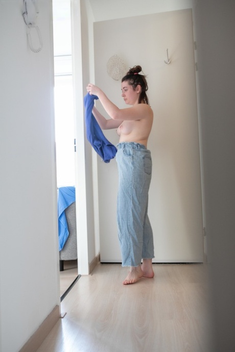 nová prsatá brunetka milf sex zdarma fotografie