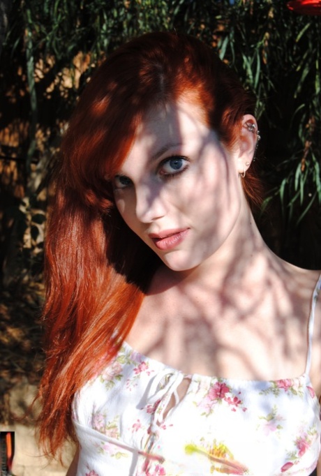 redhead machine hot nude photos