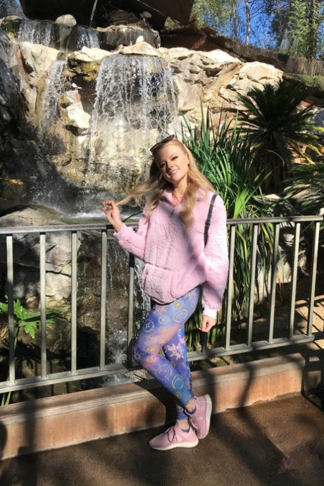 busty blondi milf pov aika laadukas img
